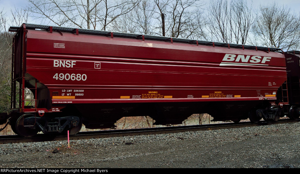 BNSF Hopper 490680